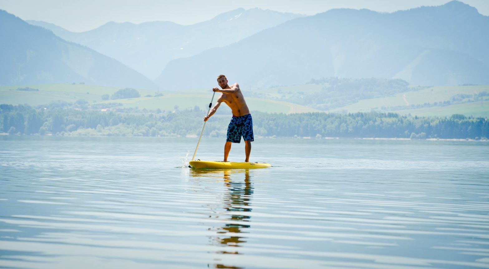 stand up paddle board