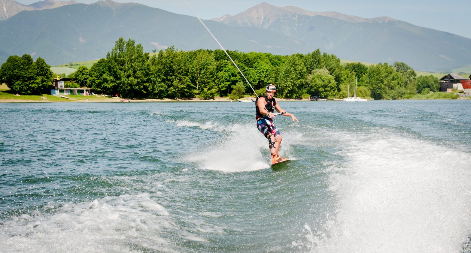 wakesurf liptovska mara